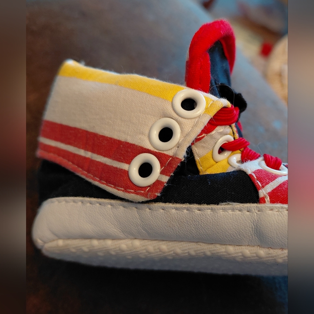 Colorful BABY High-Top Sneakers 0-9 Months